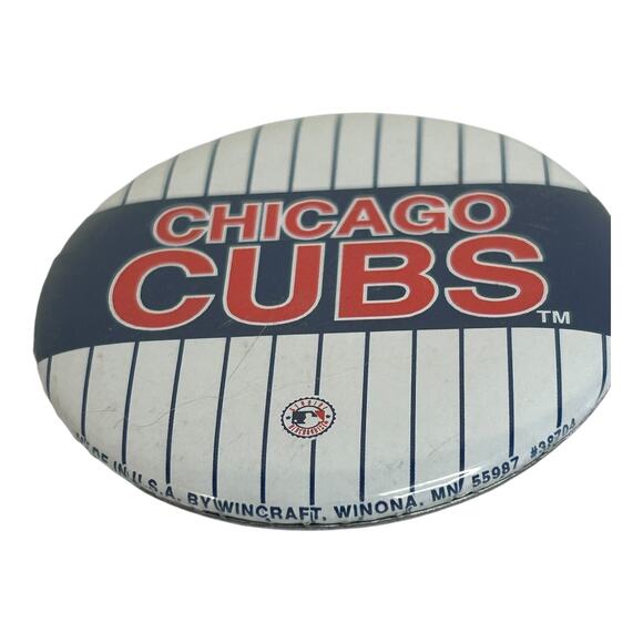 Vintage MLB Chicago Cubs 1980s Pinstripe Pinback Button - Picture 3 of 4